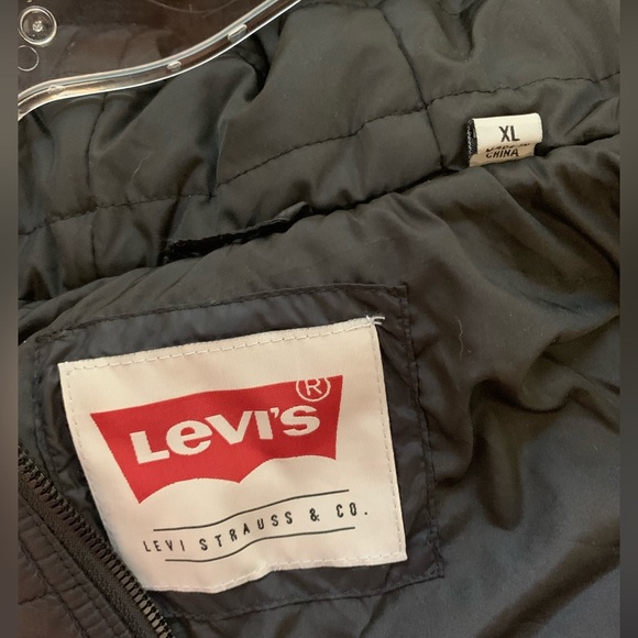 Men’s LEVI’S jacket, black, size extra large - Picture 3 of 5